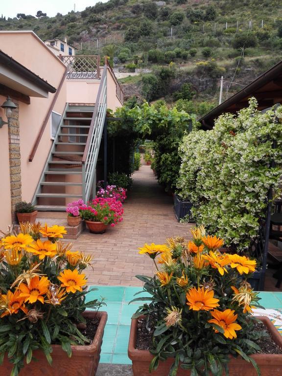 Hotel Acquasanta Terracina Quarto foto